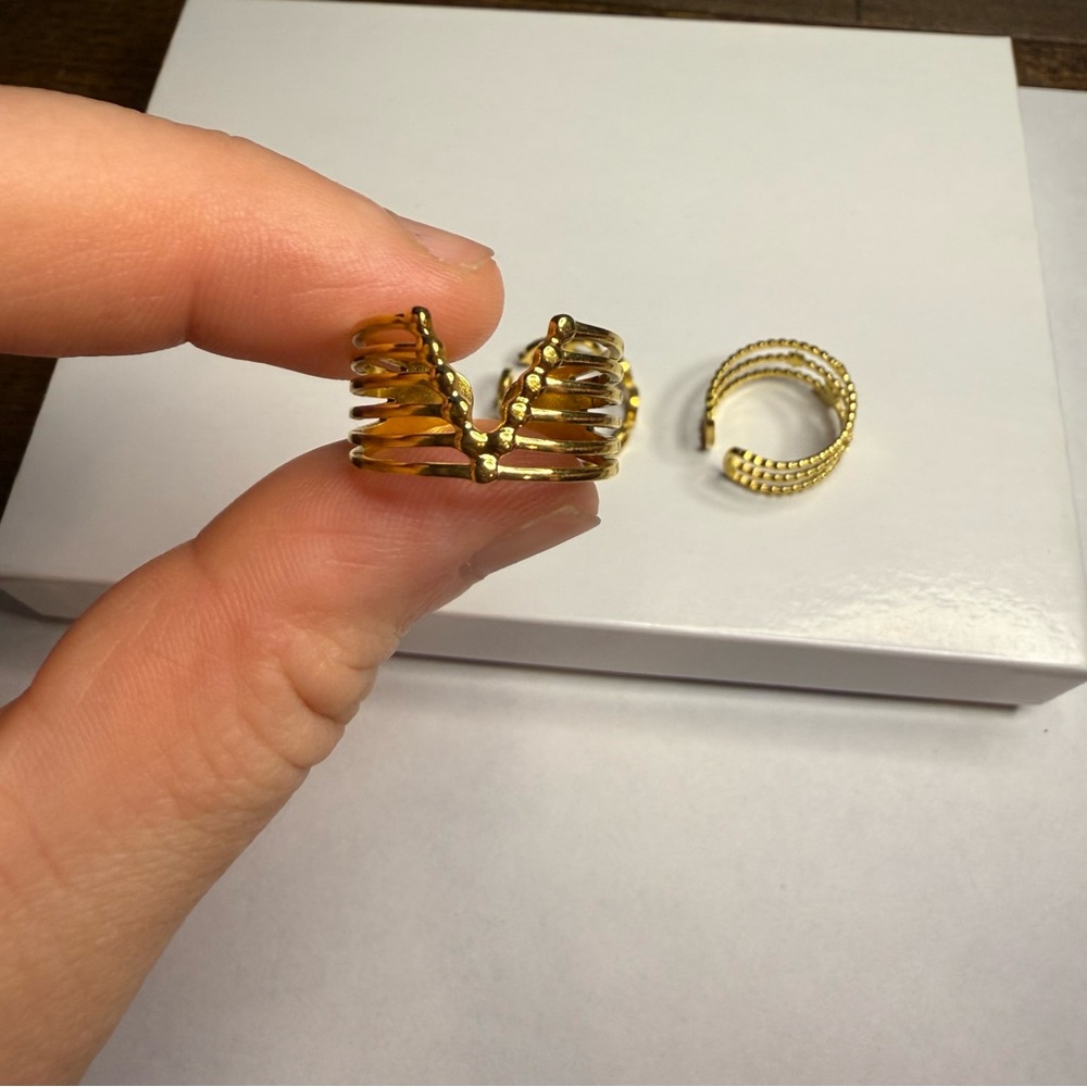 🧩3 for $30 Gold Stacking Ring Set - Picture 3 of 5